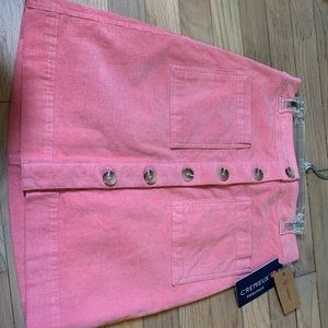 Corduroy pink skirt with buttons